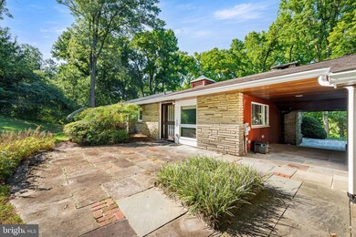 337 Plush Mill Rd, Wallingford, PA 19086 - photo 3