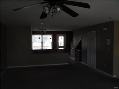 402 S Oak St, Freemansburg, PA 18017 - photo 7