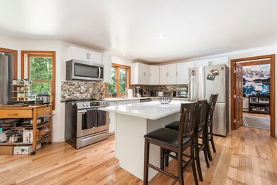 258 Kelley Blvd, North Attleboro, MA 02760 - photo 2