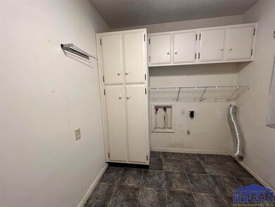 7 30th Street Ct, Terre Haute, IN 47803 - photo 5