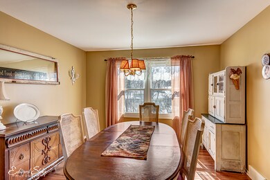 1221 Surrey Ct, Algonquin, IL 60102 - photo 5