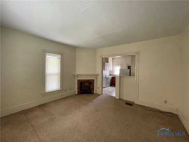 Efficiency Unit: Living Room