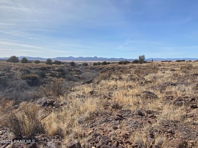1227 E Trev View Trail, Paulden, AZ 86334 - photo 2