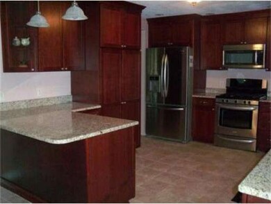 14 Lander St, Saugus, MA 01906 - photo 3