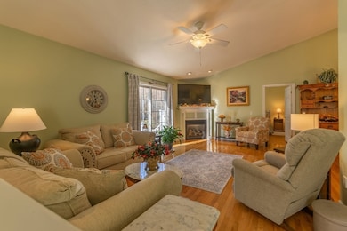 15 Michael Dr unit 15, Palmer, MA 01069 - photo 6