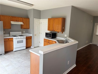 1737 Taynton Cir NW, Kennesaw, GA 30152 - photo 3