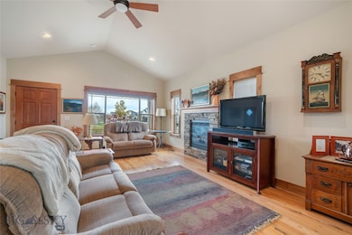 890 Flanders Creek Ave, Bozeman, MT 59718 - photo 6