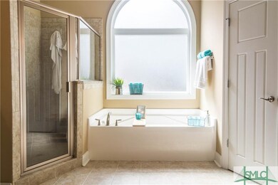 En-suite master bathroom.