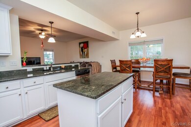 9715 Luscombe Ln, Henrico, VA 23228 - photo 5