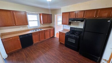 17744 Bernadine St, Lansing, IL 60438 - photo 6