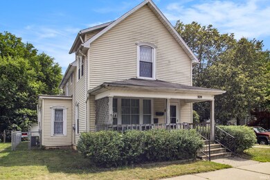 529 W Franklin St, Elkhart, IN 46516 - photo 2