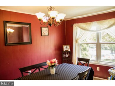 142 Bishop Dr, Chester, PA 19014 - photo 2