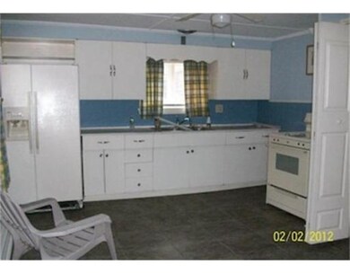 33 Webster St, Haverhill, MA 01830 - photo 3