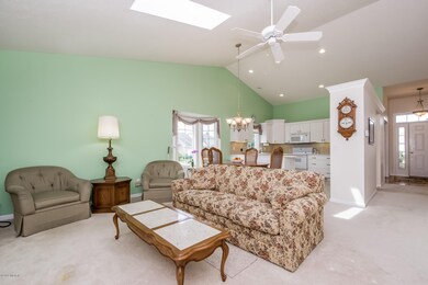 009-Living_Room-3114199-medium
