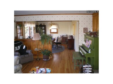 Living Room/Dining Room