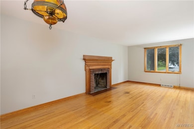 Family Room/Dining Area