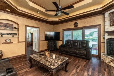 109 Imperial Mammoth Valley Ln, Weatherford, TX 76085 - photo 6