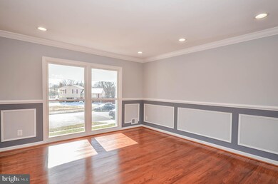 9710 Tuckerman St, Lanham, MD 20706 - photo 4