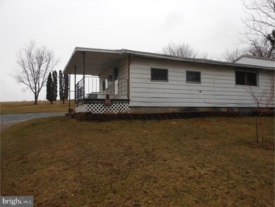 555 Dreibelbis Mill Rd, Shoemakersville, PA 19555 - photo 2