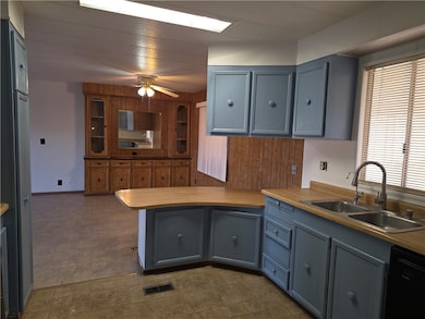 1670 Yale Dr, Bullhead City, AZ 86442 - photo 5