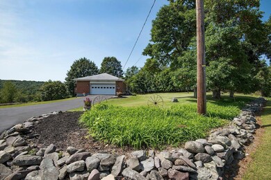 1719 Bonser Rd, Saylorsburg, PA 18353 - photo 5