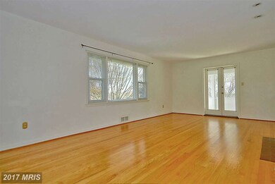 1507 Wake Forest Dr, Alexandria, VA 22307 - photo 4