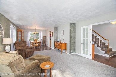 1441 Maycroft Rd, Lansing, MI 48917 - photo 5