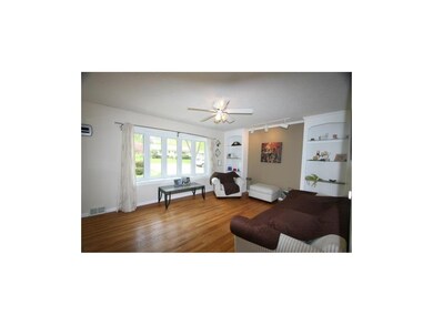 5633 Earnshaw St, Shawnee, KS 66216 - photo 3