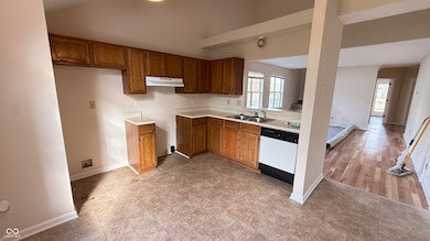 2119 Galaxy Dr, Franklin, IN 46131 - photo 5