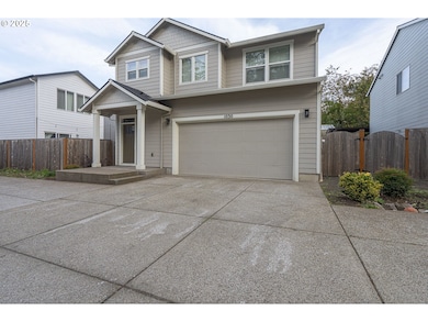 1030 S College St, Newberg, OR 97132 - photo 2