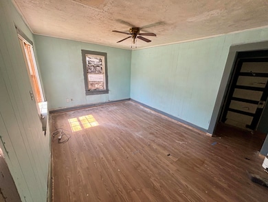 129 S 4th St, Vinita, OK 74301 - photo 6