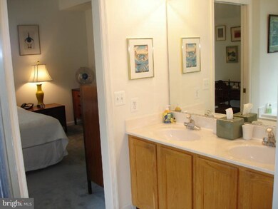 730 Leister Dr, Lutherville Timonium, MD 21093 - photo 5