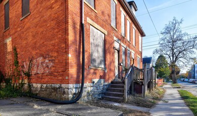 Exterior (2)