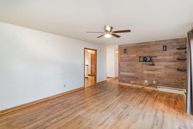 705 W Sigler St, Hebron, IN 46341 - photo 6