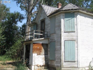 117 W Franklin Ave, Dayville, OR 97825 - photo 3