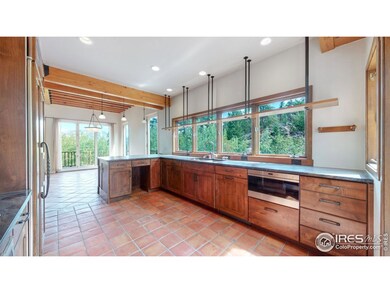Kitchen with spectacular views