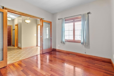 4445 Fallgold Pkwy N, Brooklyn Park, MN 55443 - photo 5