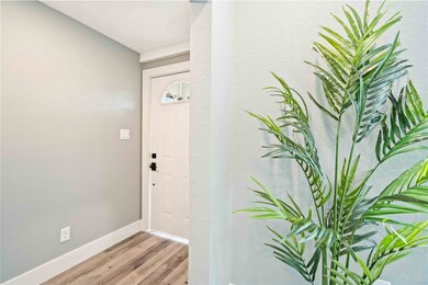 6208 Cochran St, Houston, TX 77022 - photo 5