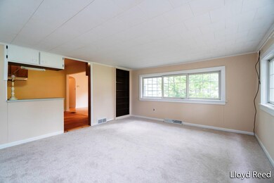 Family Room Photo 2