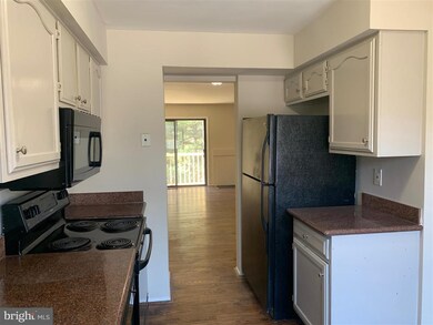 18500 Eagles Roost Dr, Germantown, MD 20874 - photo 5