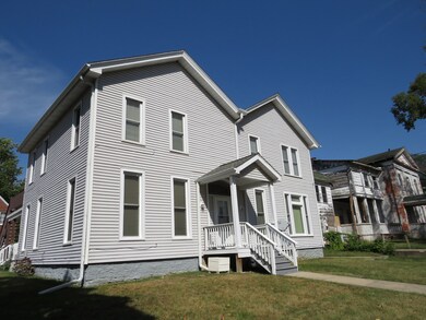 304 E Main St unit B, Ottawa, IL 61350 - photo 2