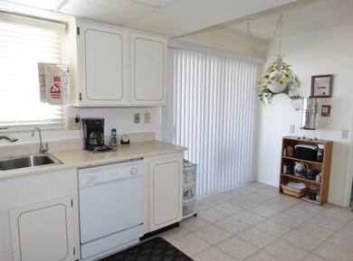 9714 W Forrester Dr (10)