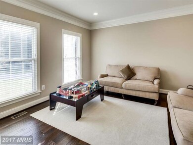 335 Lyon Ct, Pikesville, MD 21208 - photo 5