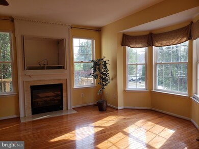 42901 Olander Square, Chantilly, VA 20152 - photo 7