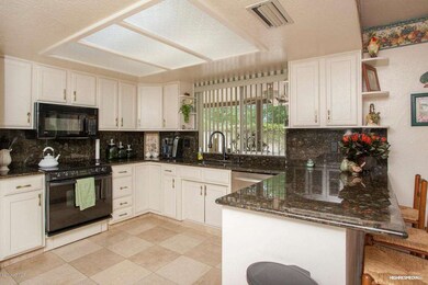 Gourmet Kitchen