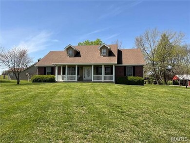 155 Zalabak Rd, Hawk Point, MO 63349 - photo 4