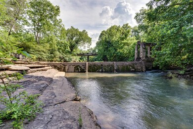 2304 Anes Station Rd, Lewisburg, TN 37091 - photo 2