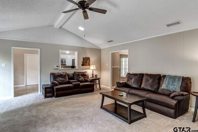 1521 1521 Yosemite Dr, Tyler, TX 75703 - photo 5