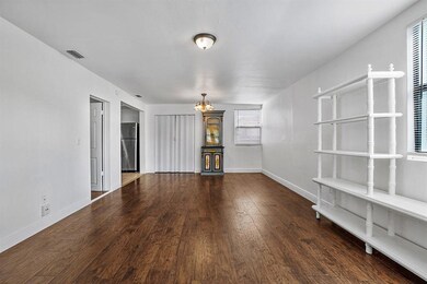 007-820NHSt-LakeWorth-FL-small