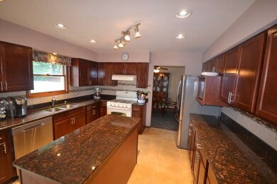 15527 S Pawnee St, Plainfield, IL 60544 - photo 5